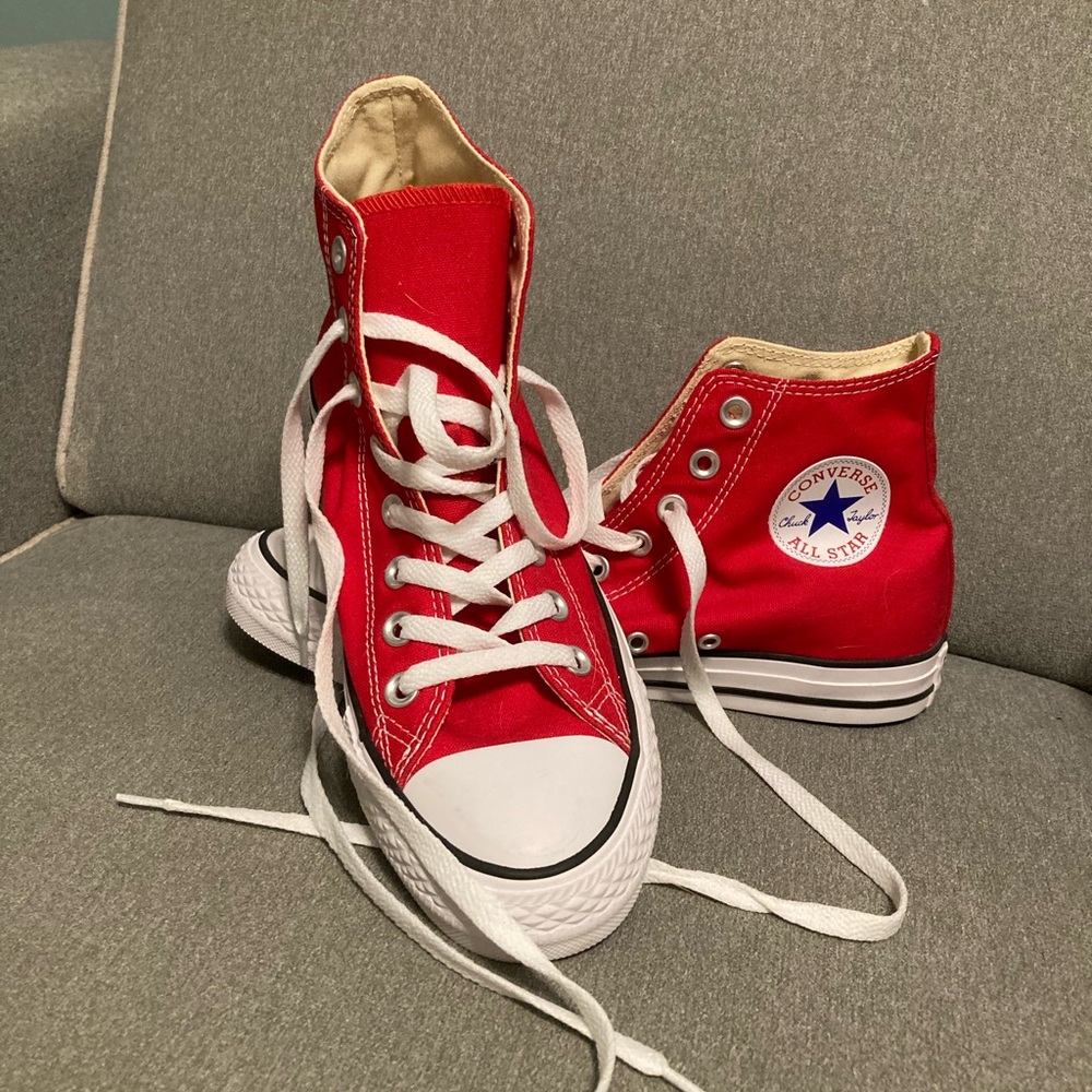 Converse never worn brand new